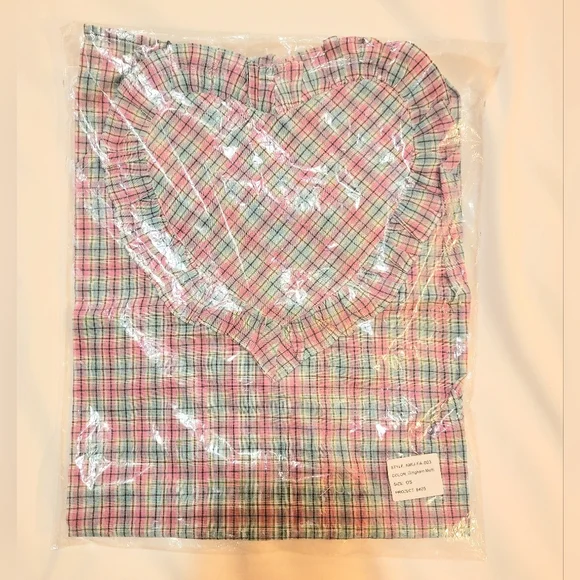 NEW Amanda Uprichard Sweet Heart Apron in Pink & Blue Plaid - A PERFECT GIFT! - Picture 6 of 7